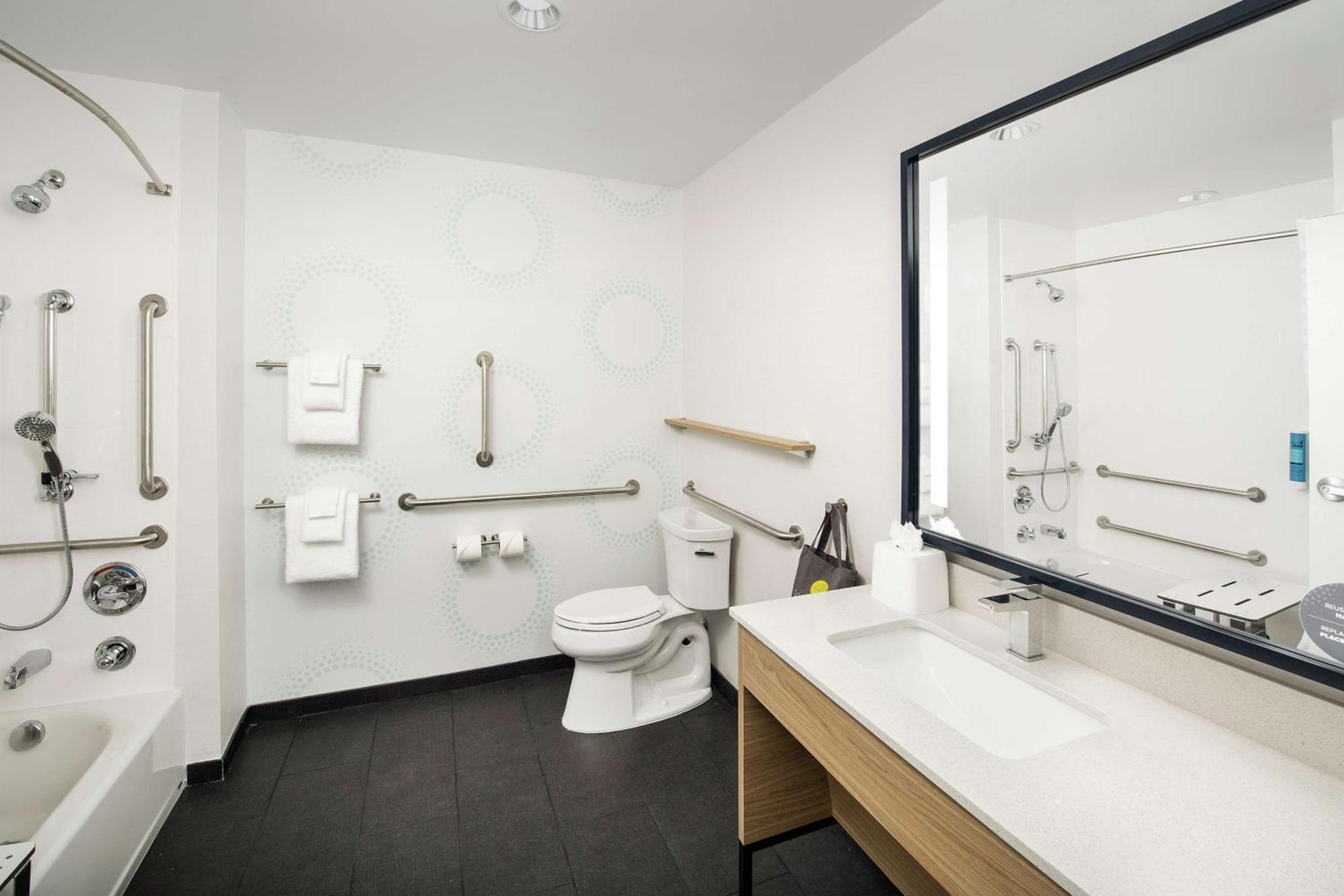 Tru By Hilton Denver Airport Tower Road Экстерьер фото