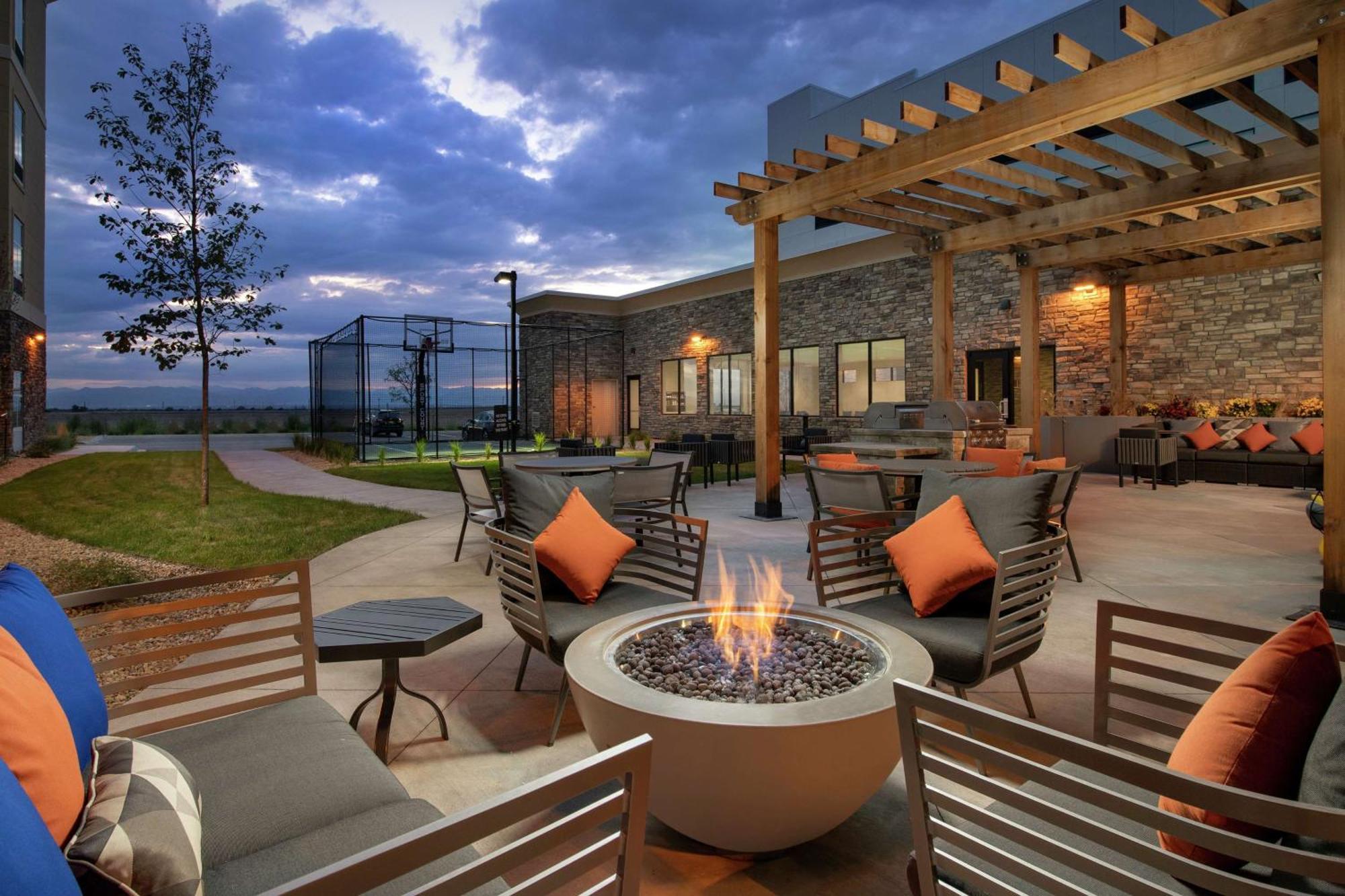 Tru By Hilton Denver Airport Tower Road Экстерьер фото
